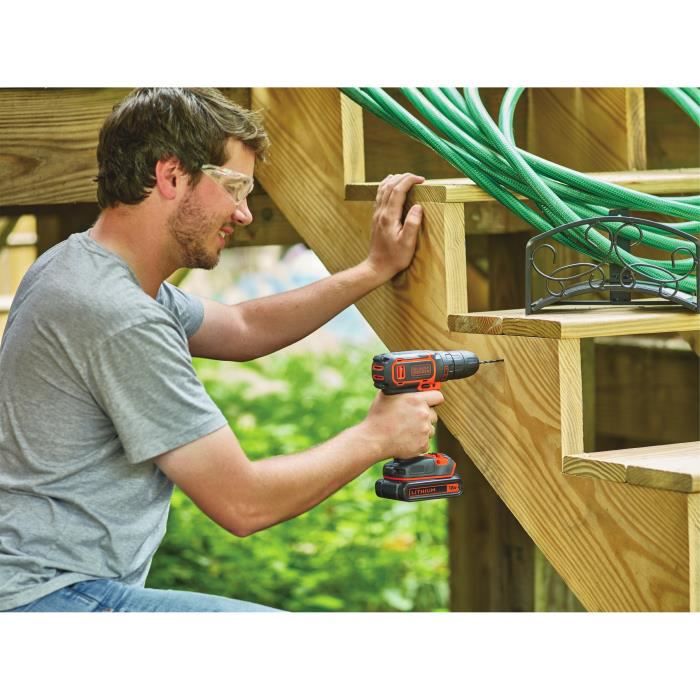 BLACK & DECKER Perceuse sans fil Lithium 18 V – 2 batteries – Coffret 160 accessoires -BDCDC18BAST-QW – Image 4